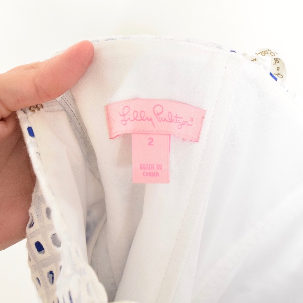 ❌SOLD❌Lilly Pulitzer Embroidered Strapless Dress - Picture 2 of 6